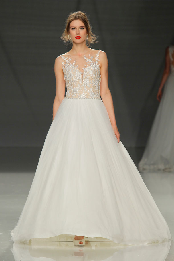 ilovebrides.pt_Demetrios 2018_Barcelona Bridal Fashion Week 2017